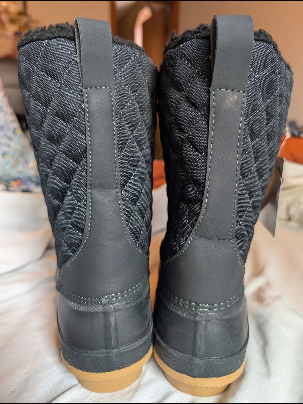 Women's Khombu Black Wendy Duck Boots Size 8 NWT